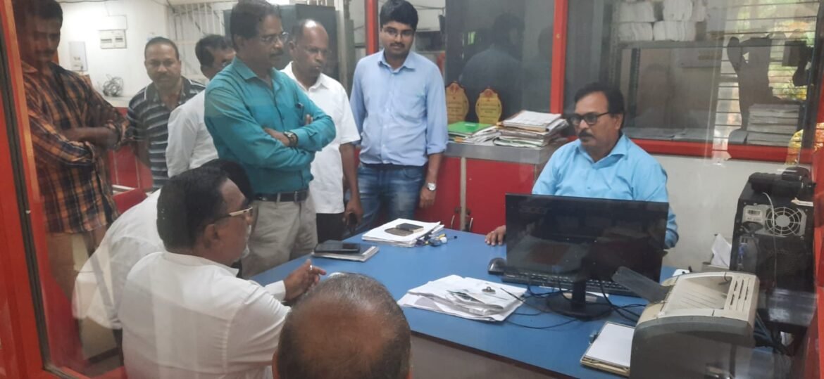 सिधुदुर्गस्थानकावर पिआरएस जलदगाड्यासाठी आम्ही ठाम कोकणरेल्वे प्रवाशी संघर्ष समन्वय समितीचा पवित्रा