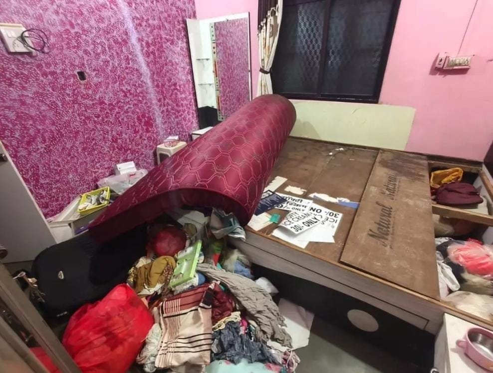 *कुंभारमाठ येथील बंद घर चोरट्यांनी फोडले*