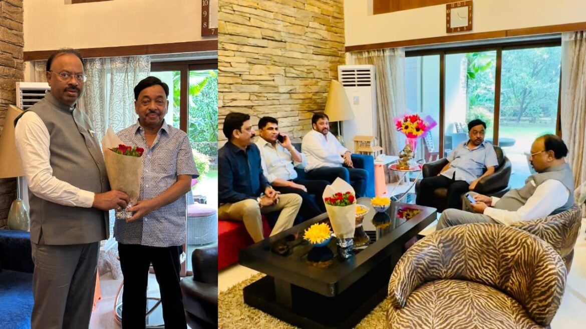 कोकणातील विकासकामे, लोक-कल्याणकारी उपक्रम व विविध योजनांविषयी झाला संवाद*