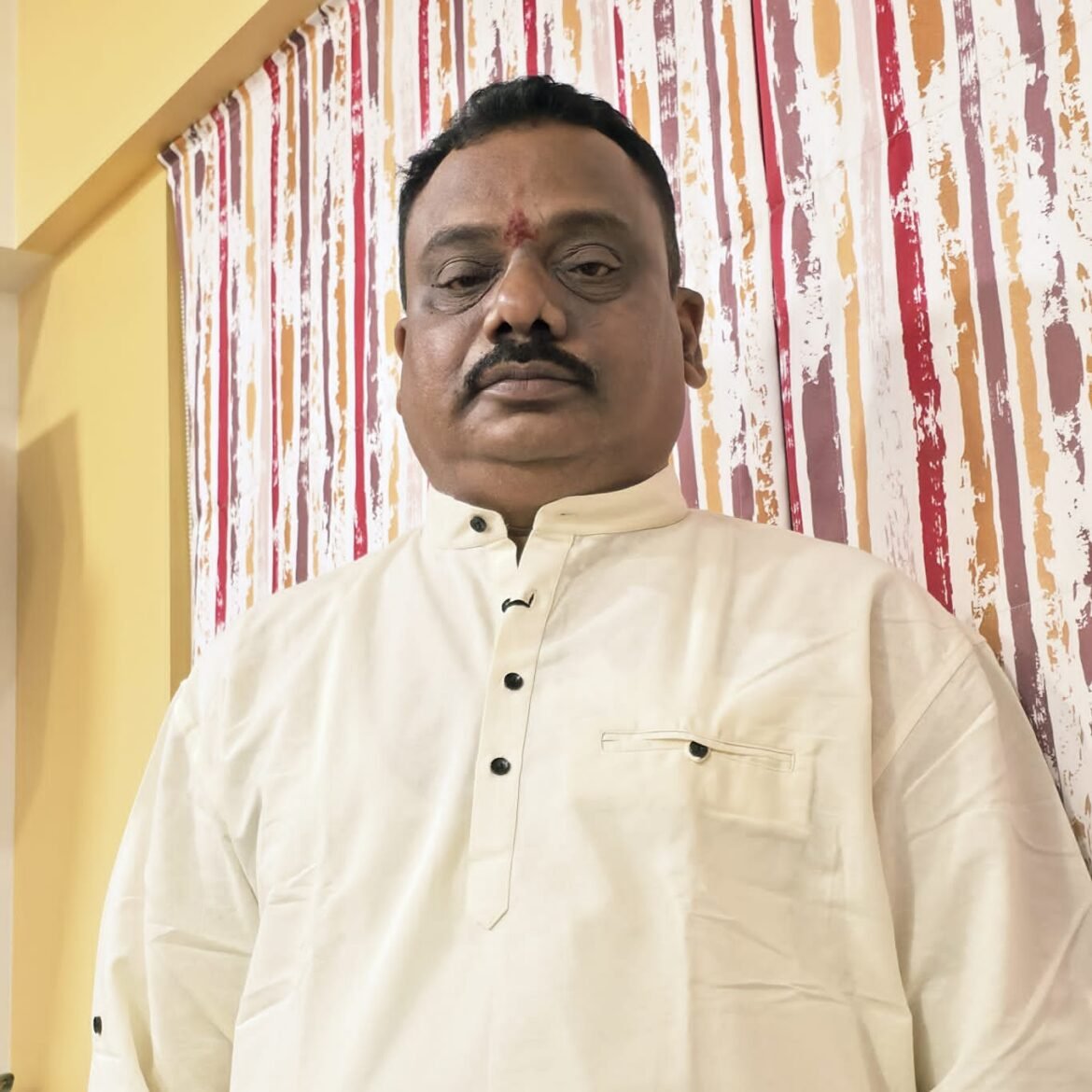 महायुती मध्ये असलेल्या पदाधीकारी व कार्यकर्ता यांचा एकमेकाचा पक्षामध्ये प्रेवश घेऊ नये :-दोडामार्ग शिवसेना (शिंदे गट)तालुका प्रमुख गणेशप्रसाद गवस