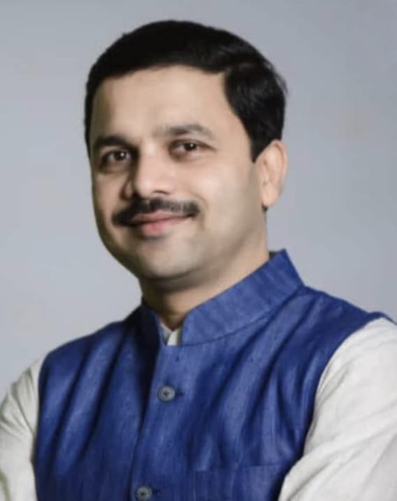 महाराष्ट्र राज्य काजू मंडळावर सिंधुदुर्ग बँक अध्यक्ष मनीष दळवी यांची तज्ञ संचालक म्हणून निवड