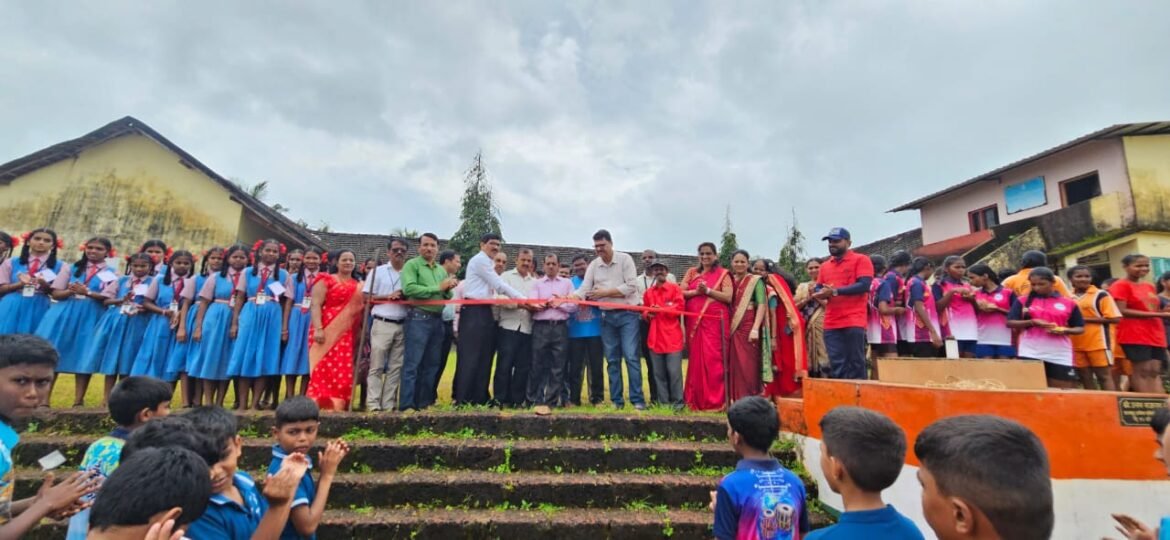 त्रिमूर्ती माध्यमिक विद्यालय शिरवंडेच्या भव्य पटांगणावर मालवण तालुका स्तरीय मैदानी स्पर्धा दिमाखात संपन्न