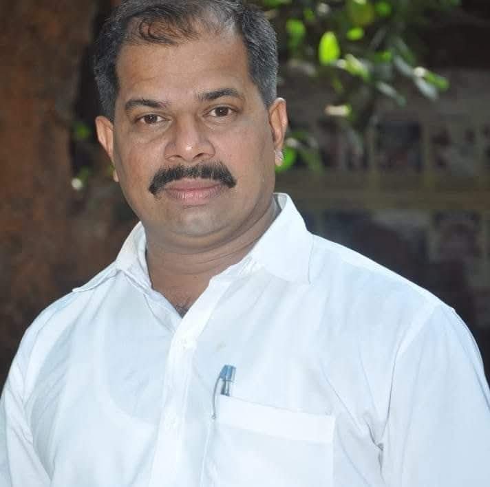 बुरंबावडे गावच्या महात्मा गांधी तंटामुक्त समितीच्या अध्यक्षपदी संदिप बांदिवडेकर यांची दुसऱ्यांदा बिनविरोध निवड