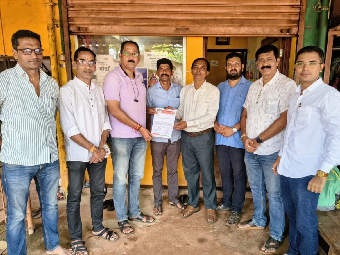 बांदा कार्यालयात स्वतंत्र तक्रार निवारण कक्ष चालू करा