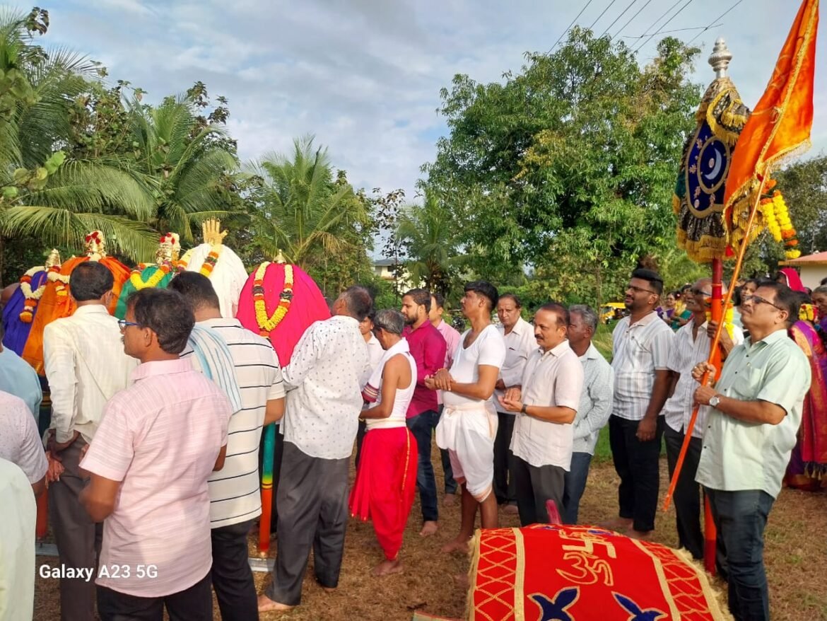 रानबांबुळी खंडेनवमी दसरोत्सव उत्साहात