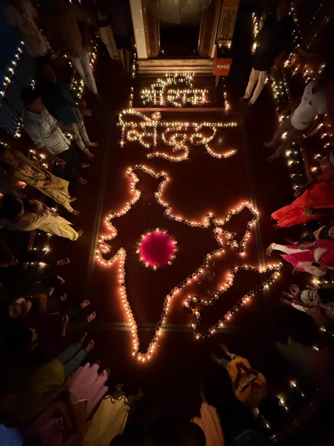 ‘ऑपरेशन सिदूर‘ दिपोत्सवातून भारतीय जवानांना सलाम