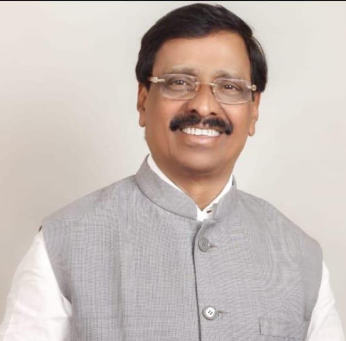 माजी खासदार मा. श्री विनायक राऊत साहेब यांचा गुरुवार दिनांक १३ नोव्हेंबर २०२५ सिंधुदुर्ग दौरा.