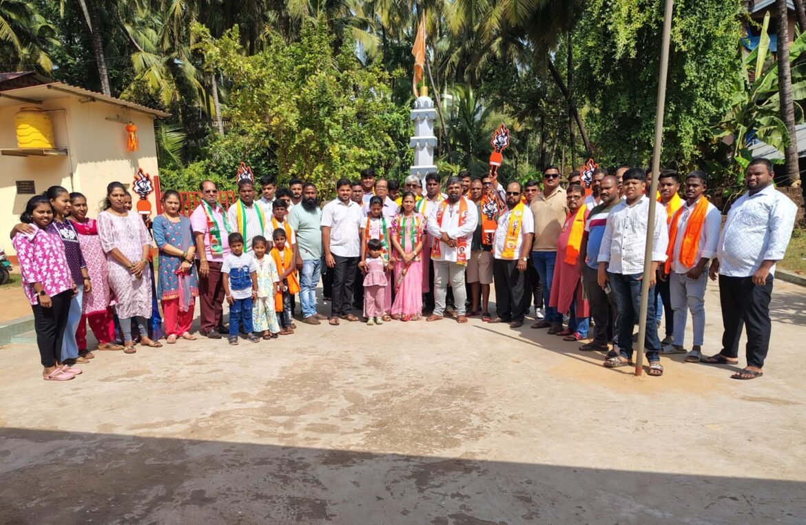 मालवण आठ प्रभागातील उबाठाचे मंदार ओरसकर आणि काँग्रेसच्या सौ रुपाली फर्नांडीस यांना उस्फुर्त पाठींबा