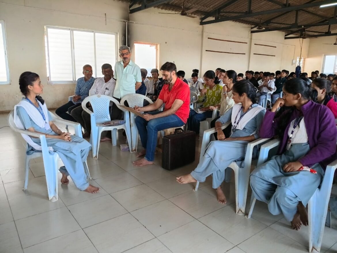 दहावीच्या विद्यार्थ्यांसाठी कलाक्षेत्रातील करिअर संधींवर मार्गदर्शन