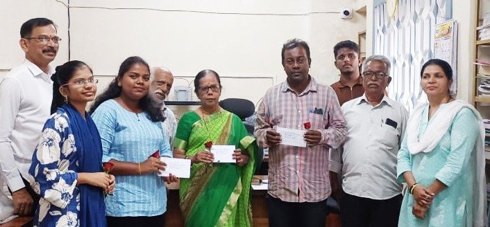 तालुकास्तरीय वाचक स्पर्धे प्रसाद खडपकर प्रथम