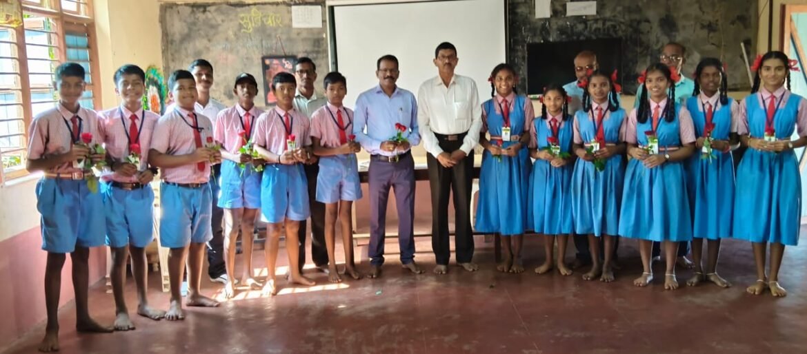 शासकीय एलिमेंटरी आणि इंटरमिजिएट ग्रेड परीक्षा 25मध्ये त्रिमूर्ती माध्यमिक विद्यालय शिरवंडेचे घवघवीत यश