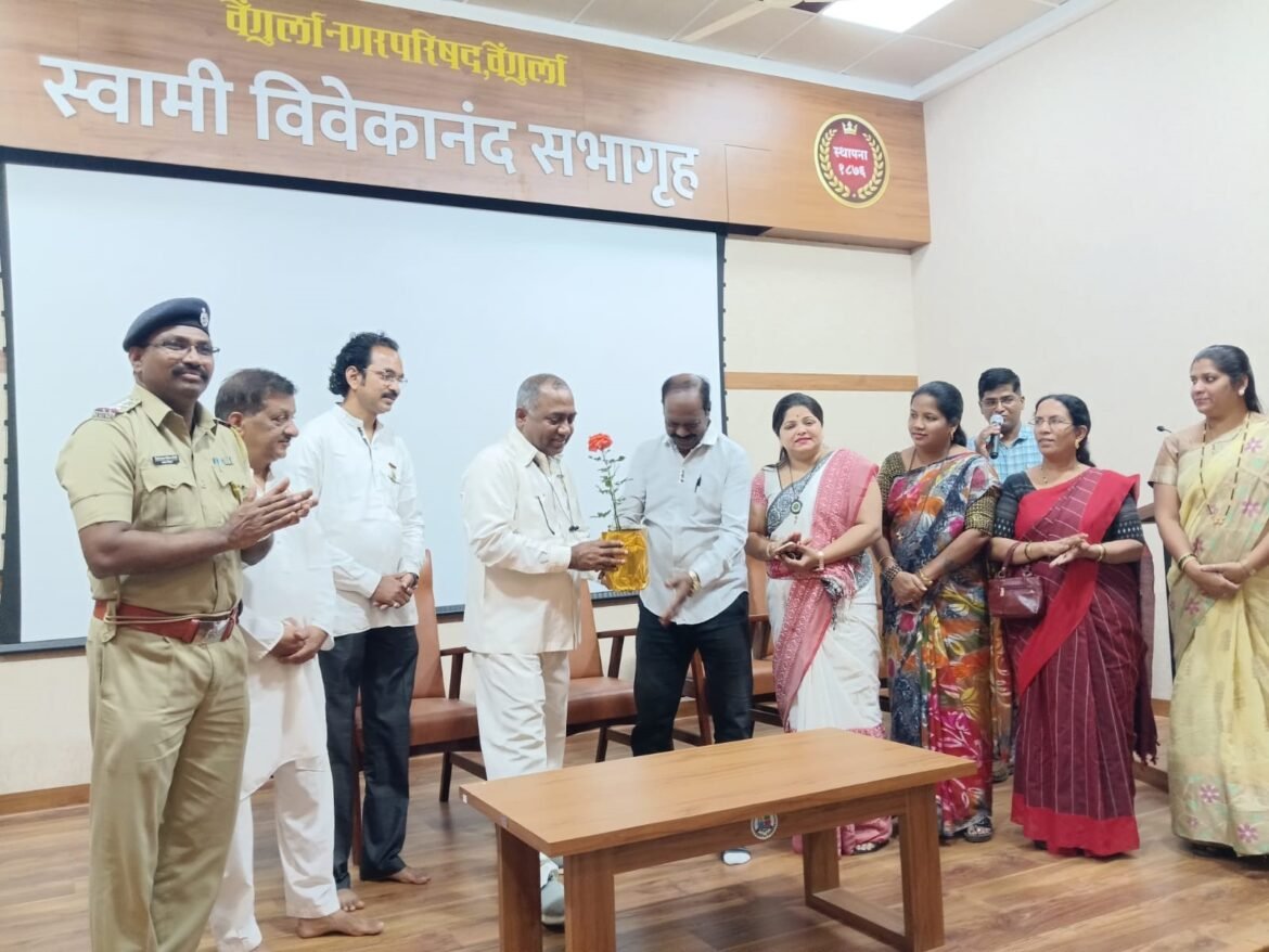 भारताचे आधारस्तंभ वाचविण्यासाठी डोळस बना!-डॉ. सचिन परब