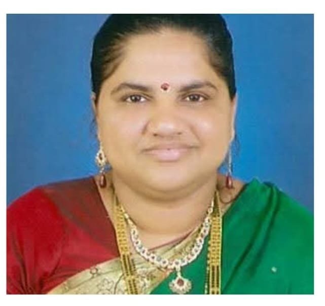 शिक्षिका सौ. मधुचंदा निखिल वस्त त्यांची यवतमाळ येथे होणाऱ्या राज्यस्तरीय स्पर्धेसाठी निवड*