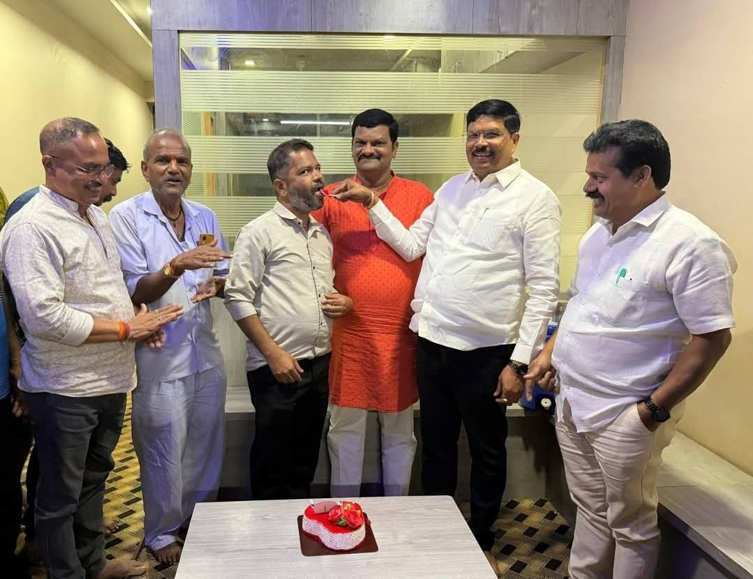 फोंडाघाट येथे अमितजी रावराणे यांचा वाढदिवस उत्साहात साजरा..!