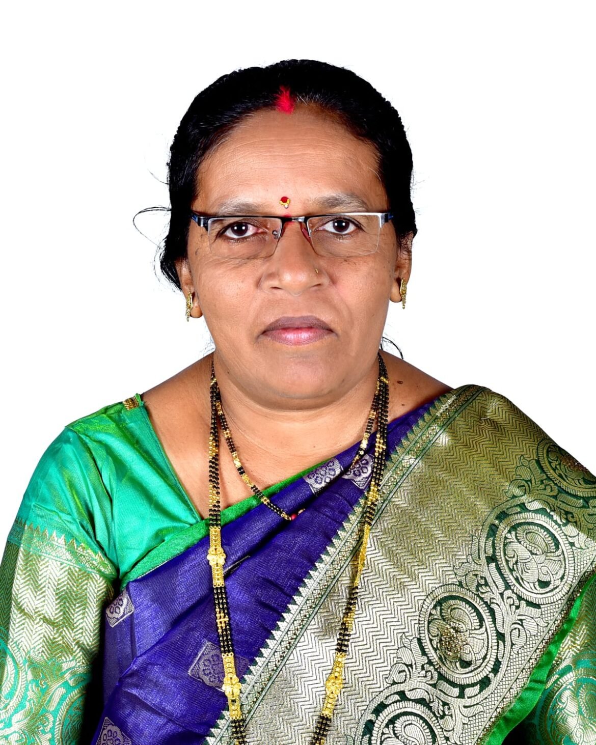 विनिता घाडी यांच्या प्रचाराला वेग; झरेबांबर मतदारसंघात ‘मशाल’ पेटवण्याची जबाबदारी