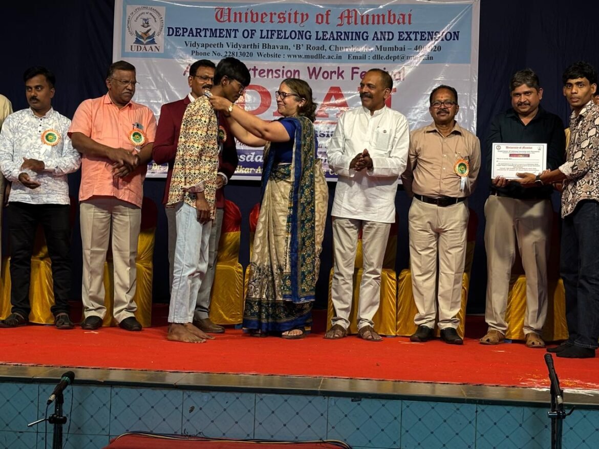 उडान महोत्सवात शिरगांवच्या कर्ले महाविद्यालयाचे यश