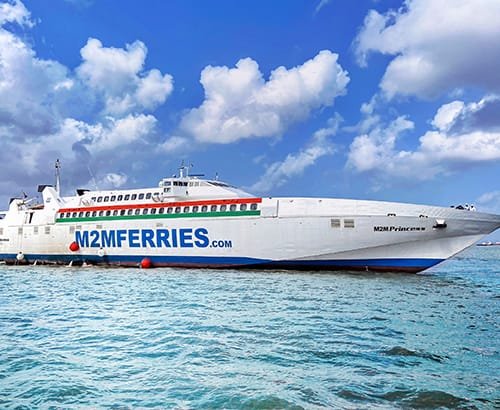 मुंबई-विजयदुर्ग रो-रो सेवेला कोकणवासीयांचा उत्स्फूर्त प्रतिसाद