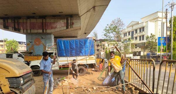 कणकवली शहरात सखोल स्वच्छता अभियानाला वेग