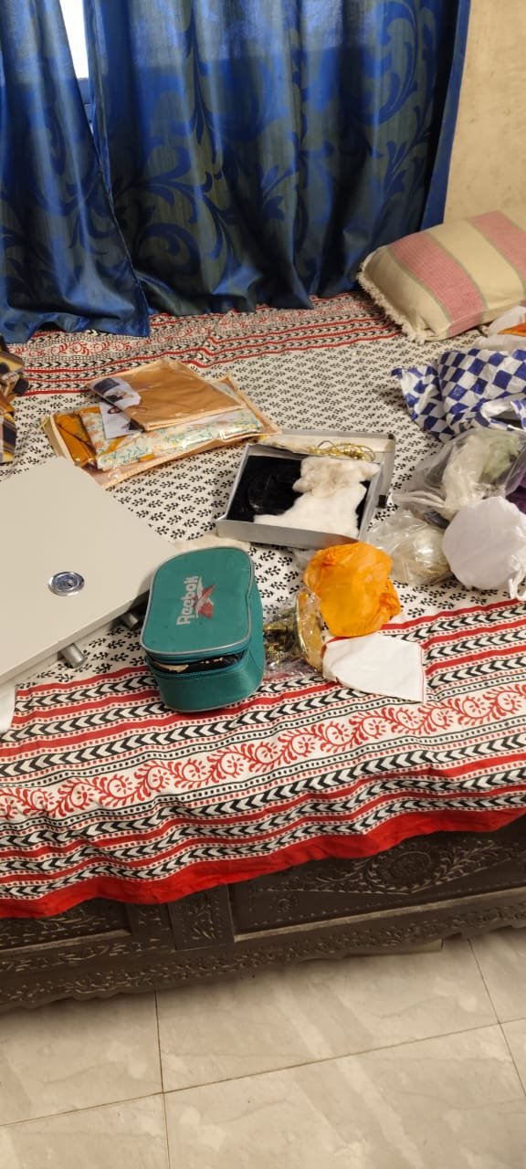 होळीच्या दिवशी वागदे येथे घरफोडी…