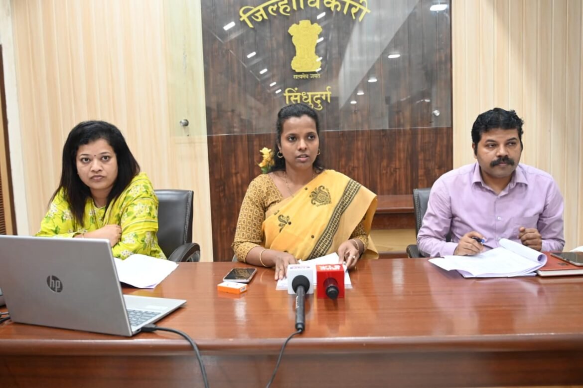 सिंधुदुर्गात इंधनाचा पुरेसा साठा उपलब्ध, नागरिकांनी अफवांवर विश्वास ठेवू नये