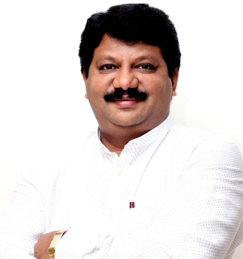 लवकरच योग्य नुकसान भरपाई मिळवून देण्यासाठी आम्ही जिल्ह्यातील बागायतदार यांच्या पाठीशी-जिल्हाध्यक्ष अबिद नाईक*