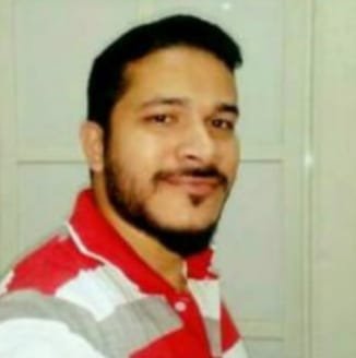 आखाती देशात नोकरी करणाऱ्या विजयच्या आईची आर्त हाक