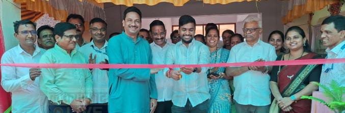 वैभववाडी तालुका कृषी विभागाच्या वतीने आयोजित कृषी महोत्सवाचे उद्घाटन