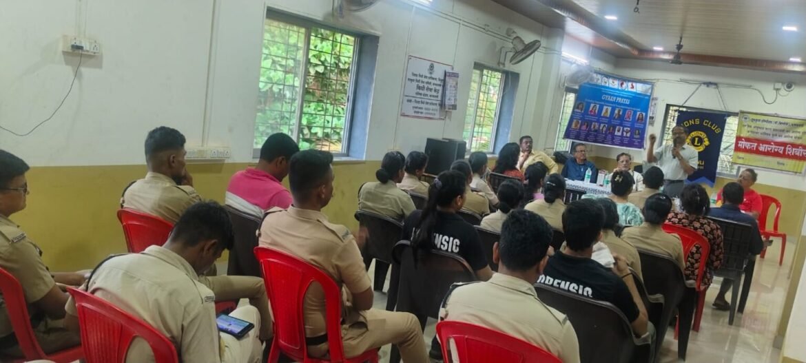 पोलिसांसाठी आरोग्य तपासणी शिबीर