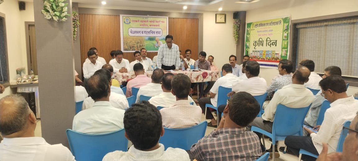 खत कंपन्यानी शेतकऱ्यांची गैरसोय होणार नाही, याची काळजी घ्यावी – विठ्ठल देसाई*