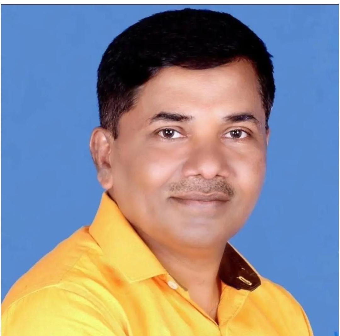 दोडामार्गमध्ये तीव्र पाणीटंचाई; नळपाणी योजना विस्कळीत, नागरिकांच्या मदतीसाठी बाबुराव धुरी पुढे