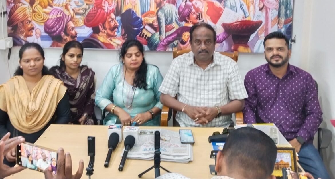 आग विझवण्यात सातत्य नसल्याने डम्पिंग ग्राउंड ची आग पाच दिवस दुमस्ते आहे