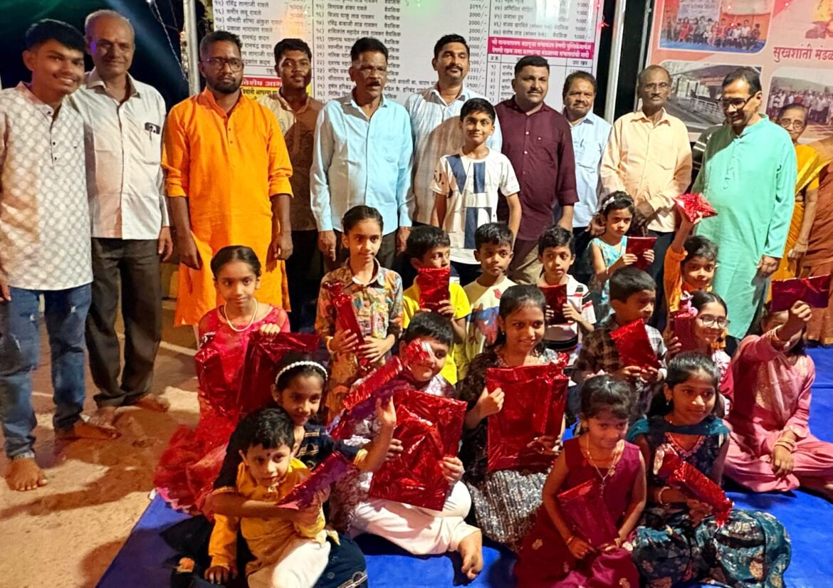 चित्रकला स्पर्धेत बालगटात उर्वी रावले व हस्ताक्षर स्पर्धेत सामवेद लाड प्रथम