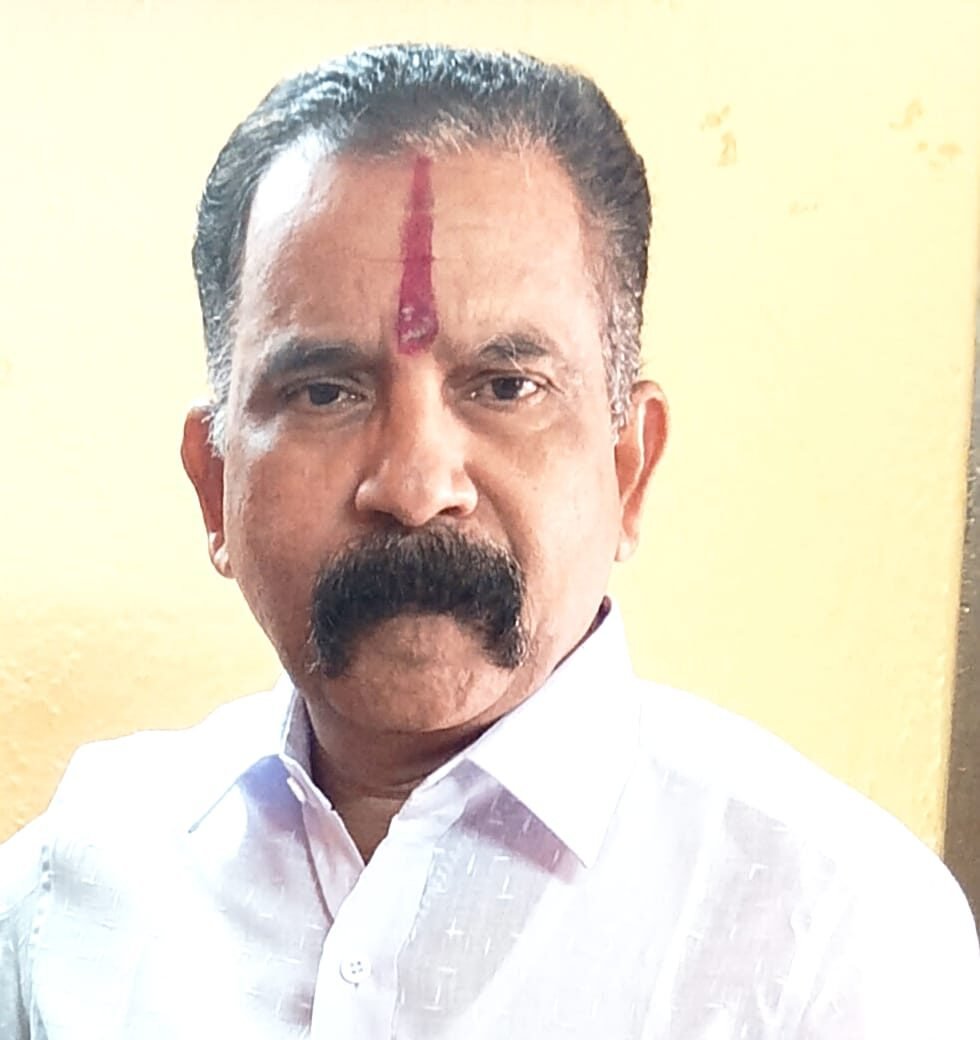 कणकवलीतील अप्पासाहेब पटवर्धन चौक व्यापारी संकुलाची दुरवस्था
