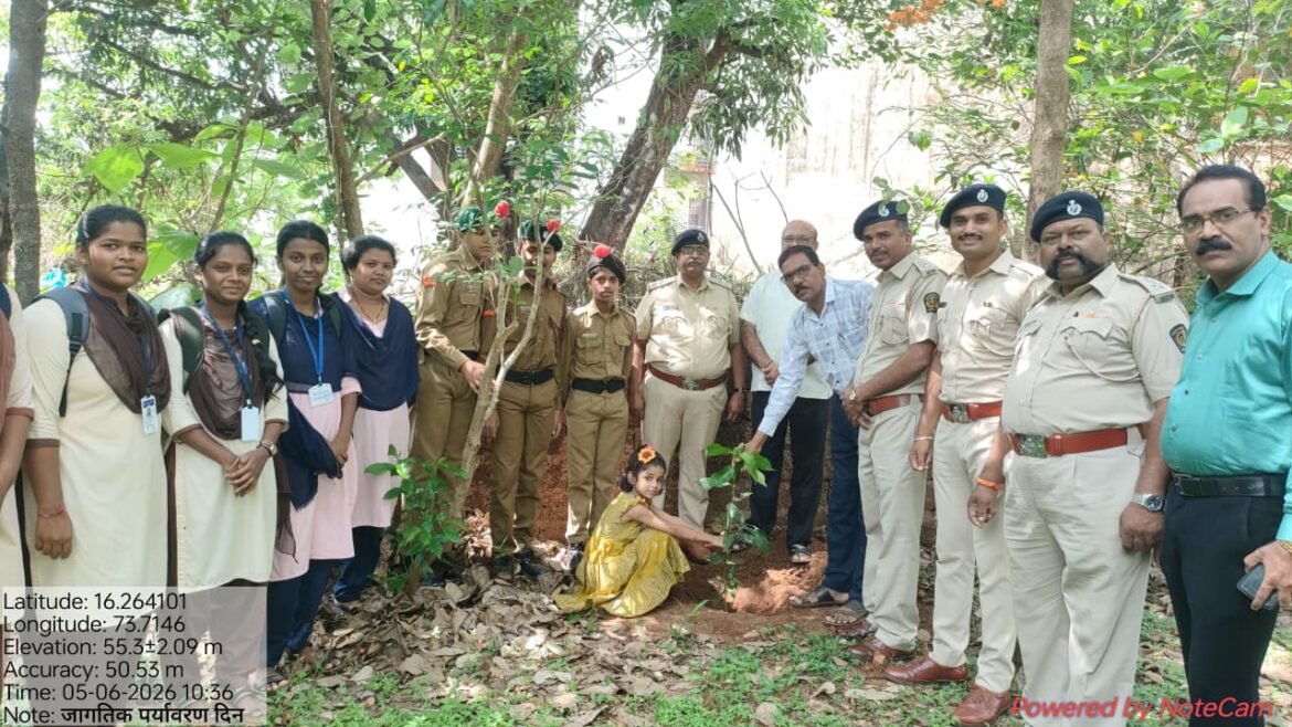 जागतिक पर्यावरण दिनांनिमित्त विद्यामंदिर माध्यमिक प्रशालेत वृक्षारोपण