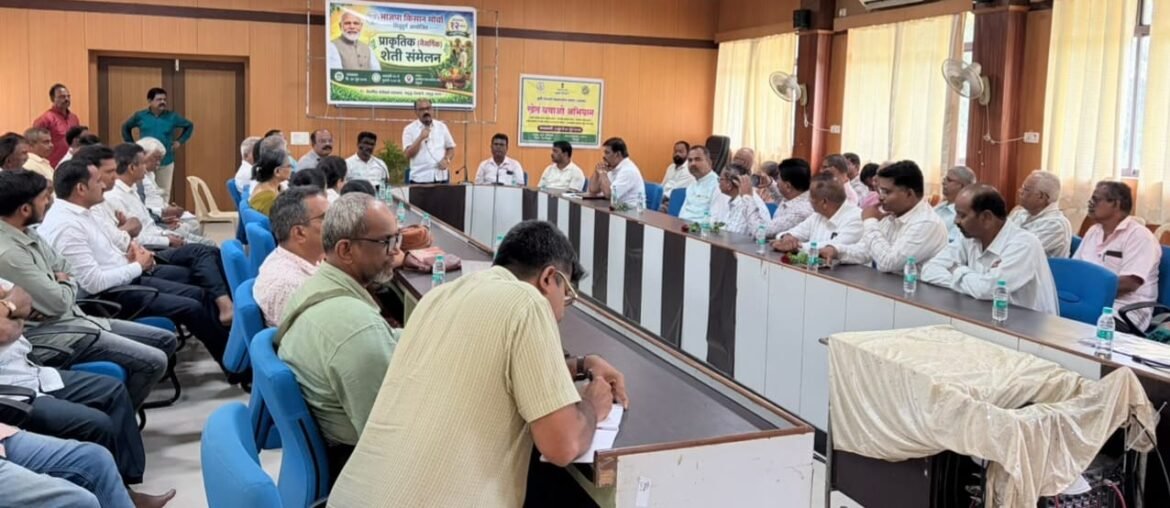 पर्यावरणाचा ऱ्हास रोखण्यासाठी शेतकऱ्यांनी नैसर्गिक शेतीकडे वळावे: प्रभाकर सावंत यांचे आवाहन