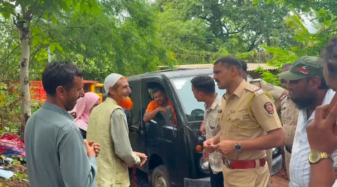 सावंतवाडीत संशयास्पद फिरणाऱ्या त्या तीन जणांनची पोलिस चौकशी ; जम्मू- कश्मिर ला पाठवले परत