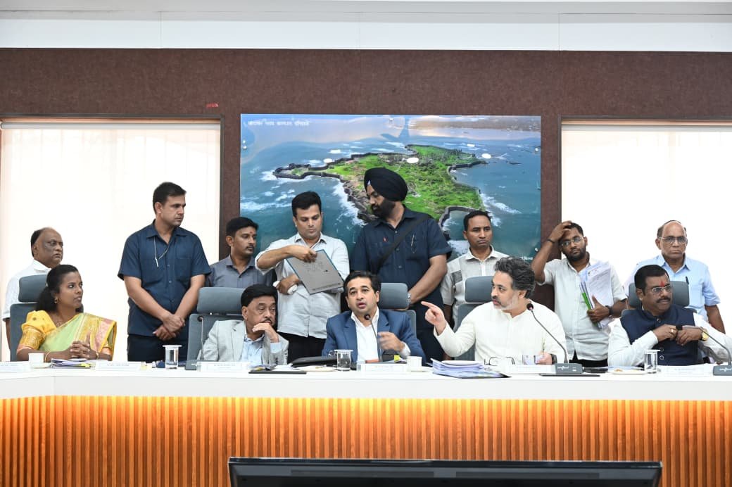 ‘अपघातमुक्त सिंधुदुर्ग’चे ध्येय साध्य करण्यासाठी सर्व यंत्रणांनी समन्वयाने काम करावे-खासदार नारायण राणे