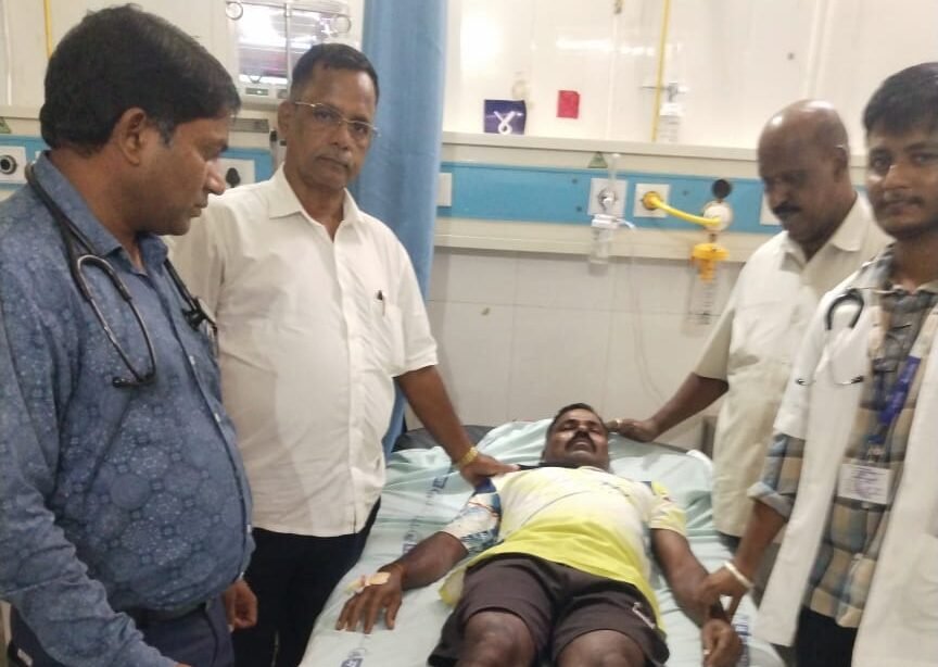 तळवडे गावातील अनंत रामचंद्र कदम यांना घनस या सापाने सर्पदोष