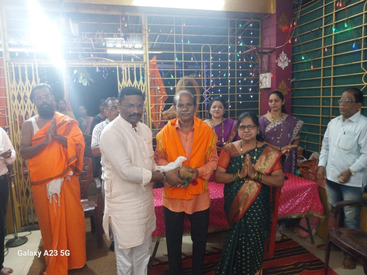 गुरुपौर्णिमेनिमित्त दहावी प्रथम उत्तीर्ण विद्यार्थ्यांचा गुणगौरव कार्यक्रम आयोजन