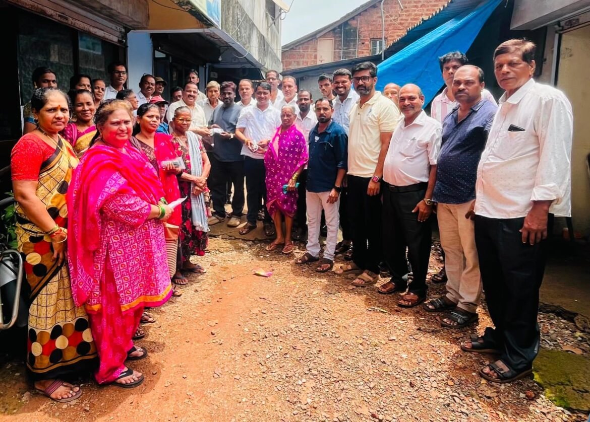 “नमो नेत्र संजीवनी आरोग्य अभियान” अंतर्गत लाभार्थी यांना मोफत चष्मा वाटप