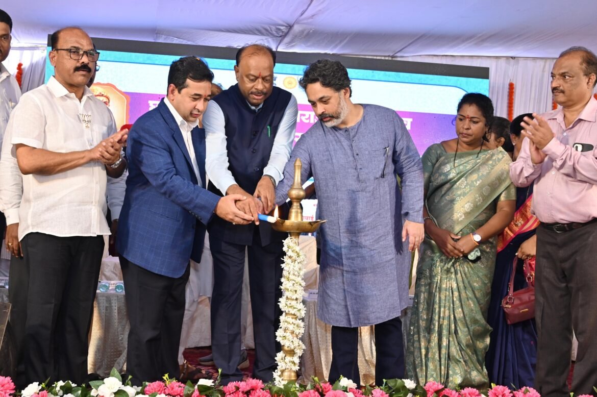 आमदार निलेश राणेंनी मांडलेल्या महसूल विषयांवर निर्णय घेणार : चंद्रशेखर बावनकुळे