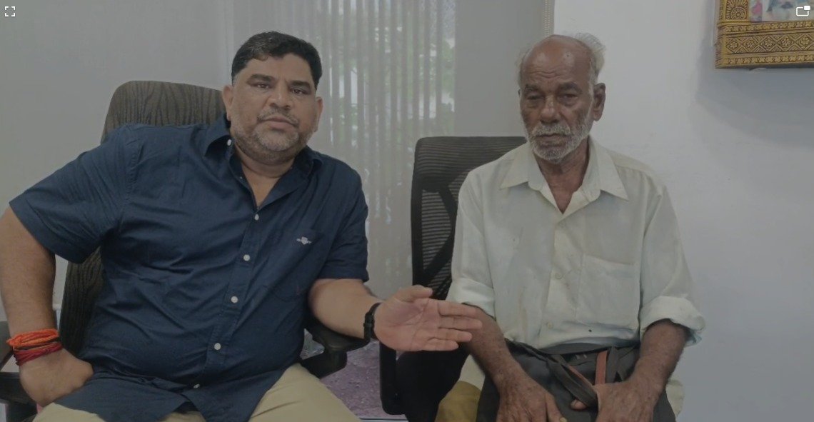 त्रिंबक येथील हरिश्चंद्र परब यांना गेल्या चार महिन्यापासून सातबारा,आठ-अ, फेरफार देण्यास महसूल विभागाकडून टाळाटाळ